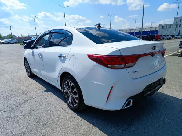 Kia Rio IV Рестайлинг с пробегом 2021 года, цена 1 699 995 рублей, 103522 км, седан, Автокод Объявления