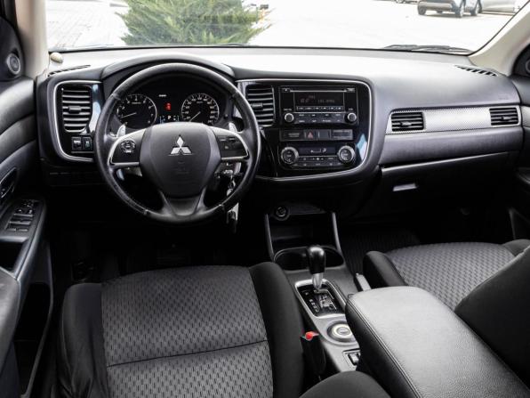 Mitsubishi Outlander III с пробегом 2012 года, цена 1 070 000 рублей, 286213 км, внедорожник, Автокод Объявления