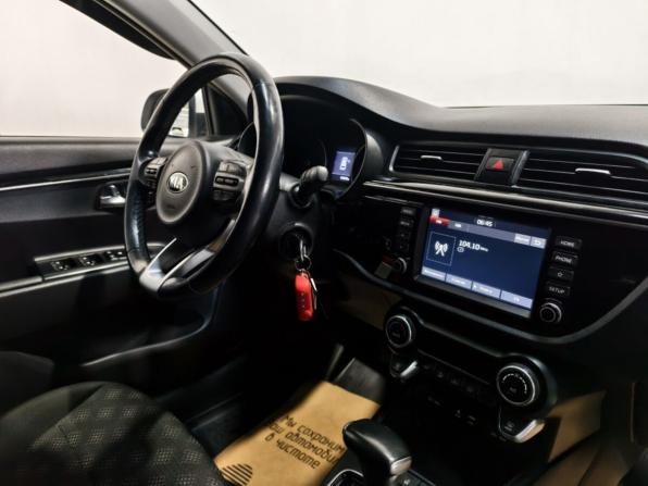 Kia Rio IV с пробегом 2018 года, цена 1 460 000 рублей, 106204 км, хэтчбек, Автокод Объявления
