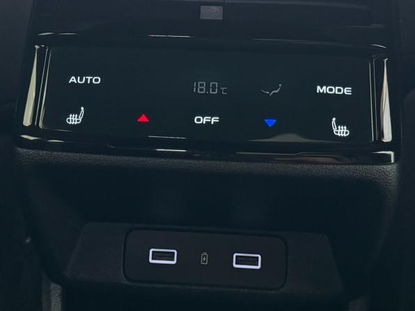 Geely Monjaro I с пробегом 2024 года, цена 3 300 000 рублей, 40591 км, внедорожник, Автокод Объявления