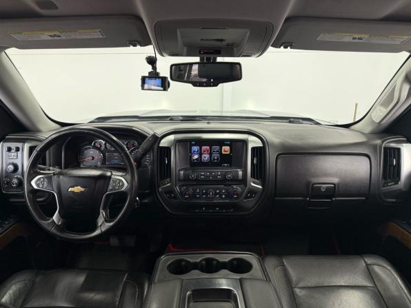 Chevrolet Silverado III (K2XX) Рестайлинг с пробегом 2016 года, цена 4 300 000 рублей, 235232 км, offers.body_type.unknown, Автокод Объявления