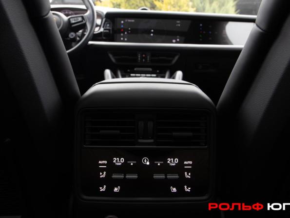Porsche Cayenne III Рестайлинг с пробегом 2023 года, цена 17 419 050 рублей, 36691 км, внедорожник, Автокод Объявления