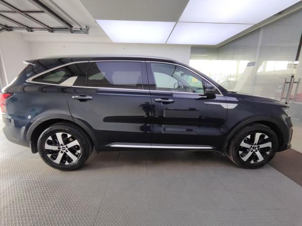 Kia Sorento IV с пробегом 2022 года, цена 4 150 000 рублей, 27300 км, внедорожник, Автокод Объявления