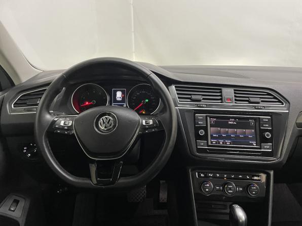 Volkswagen Tiguan II с пробегом 2017 года, цена 2 100 000 рублей, 125364 км, внедорожник, Автокод Объявления