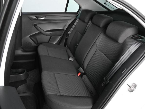 Volkswagen Polo VI с пробегом 2022 года, цена 1 799 000 рублей, 28669 км, лифтбек, Автокод Объявления