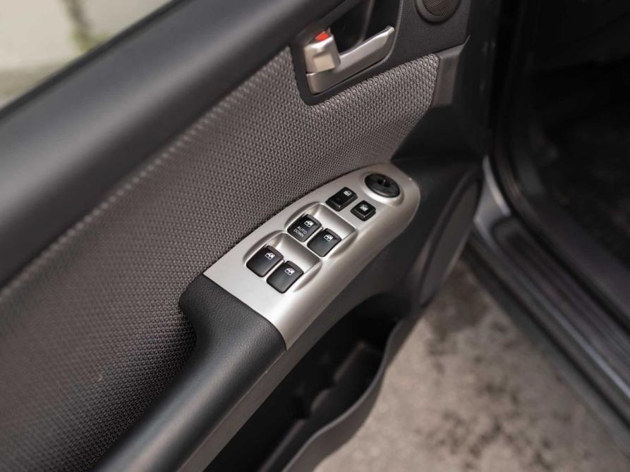 Kia Sportage II Рестайлинг Новосибирск  - изображение 16