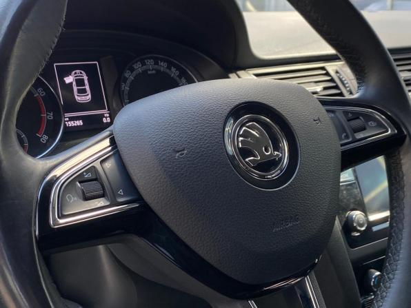 Skoda Rapid I Рестайлинг с пробегом 2018 года, цена 1 079 000 рублей, 155264 км, лифтбек, Автокод Объявления
