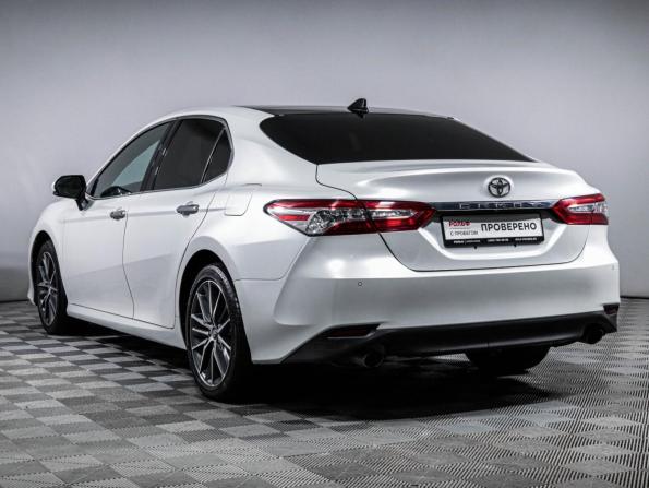 Toyota Camry VIII (XV70) Рестайлинг с пробегом 2022 года, цена 3 200 000 рублей, 98000 км, седан, Автокод Объявления