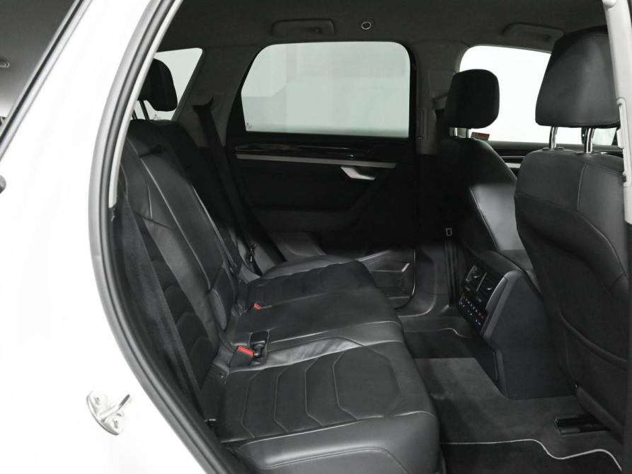 Volkswagen Touareg III Екатеринбург  - изображение 11