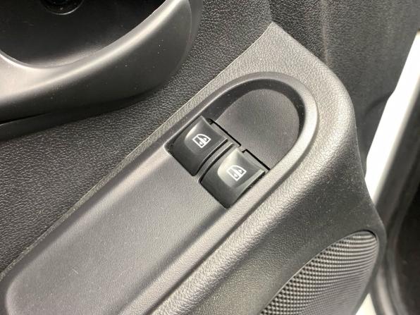 Renault Duster I Рестайлинг с пробегом 2016 года, цена 1 119 000 рублей, 122473 км, внедорожник, Автокод Объявления