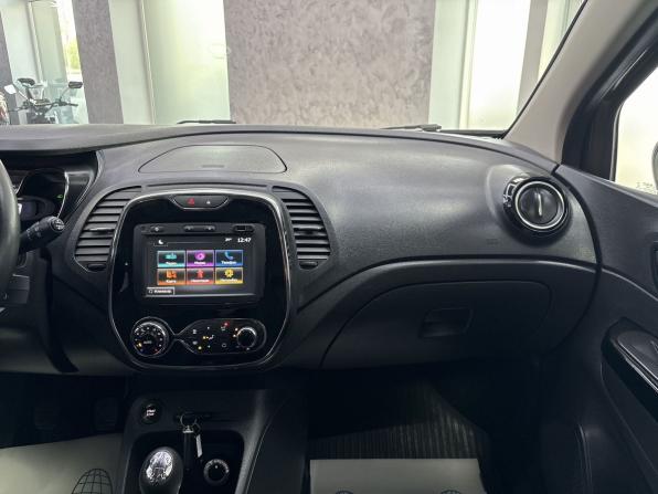 Renault Kaptur I с пробегом 2016 года, цена 1 675 000 рублей, 98124 км, внедорожник, Автокод Объявления