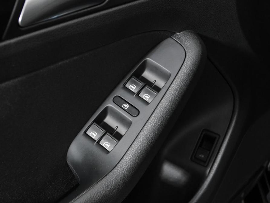 Volkswagen Jetta VI Санкт-Петербург  - изображение 10