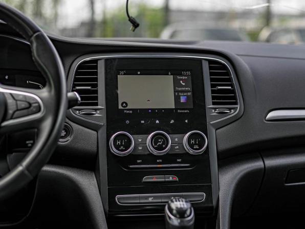 Renault Megane IV Рестайлинг с пробегом 2020 года, цена 1 529 000 рублей, 162365 км, универсал, Автокод Объявления