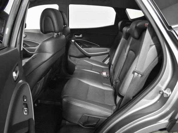 Hyundai Santa Fe III Рестайлинг с пробегом 2017 года, цена 2 489 000 рублей, 70462 км, внедорожник, Автокод Объявления