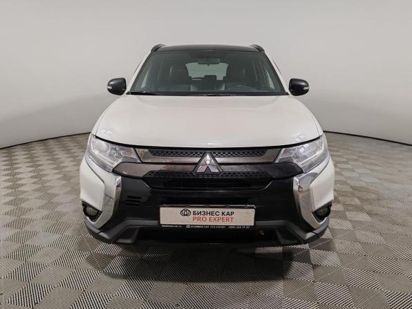 Mitsubishi Outlander III Рестайлинг 3 с пробегом 2021 года, цена 2 219 000 рублей, 113269 км, внедорожник, Автокод Объявления