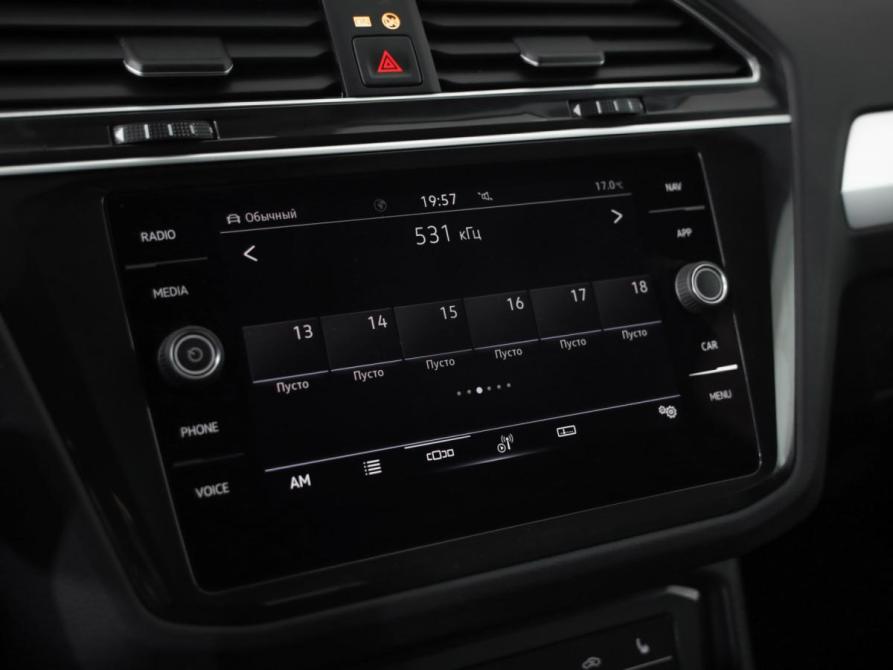 Volkswagen Tiguan II Рестайлинг Санкт-Петербург  - изображение 18