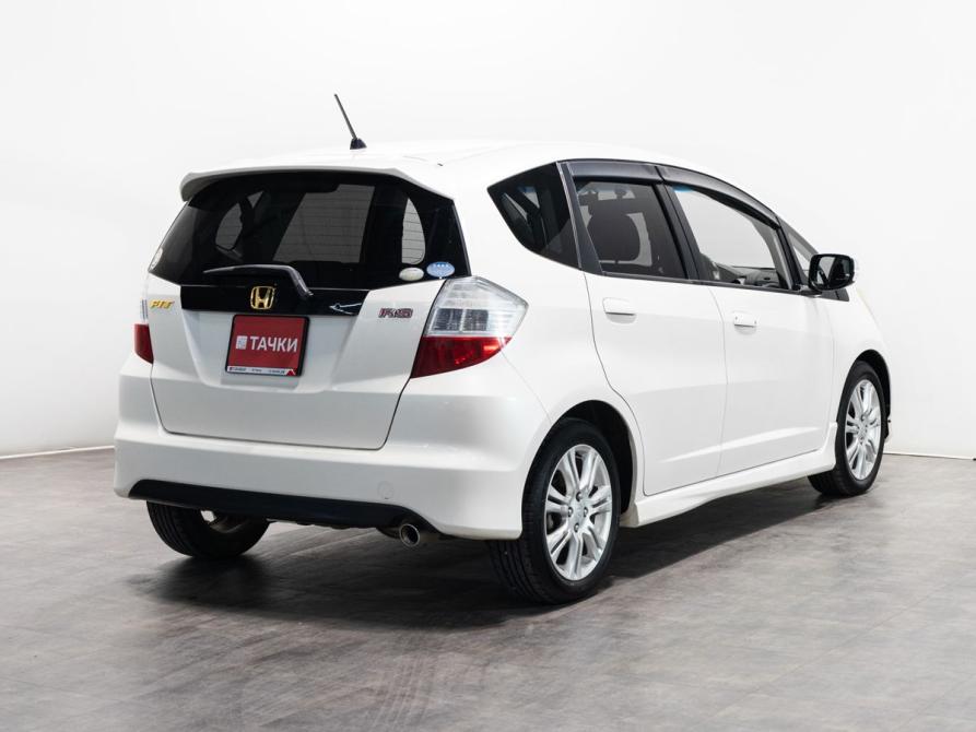 Honda Fit II Чита  - изображение 3
