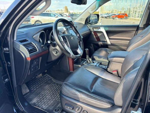 Toyota Land Cruiser Prado 150 Series Рестайлинг 1 с пробегом 2015 года, цена 3 900 000 рублей, 177285 км, внедорожник, Автокод Объявления