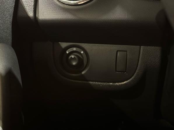 Renault Sandero II с пробегом 2016 года, цена 999 900 рублей, 66047 км, хэтчбек, Автокод Объявления