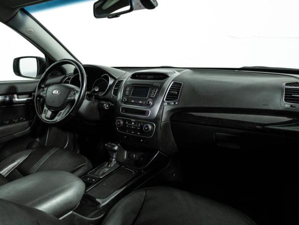Kia Sorento II Рестайлинг с пробегом 2017 года, цена 1 790 000 рублей, 177915 км, внедорожник, Автокод Объявления