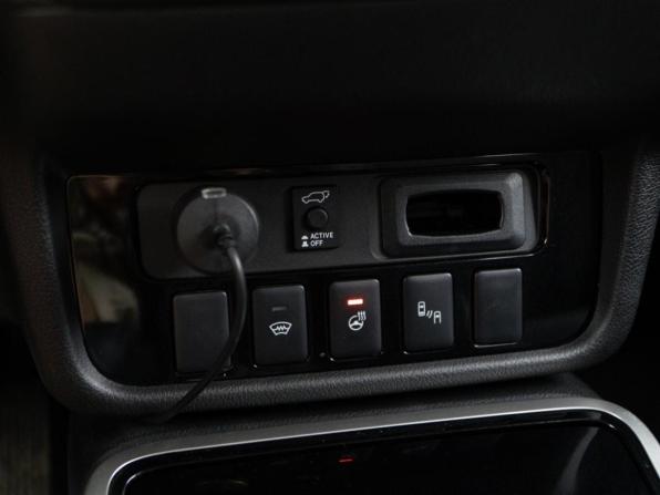 Mitsubishi Outlander III Рестайлинг 2 с пробегом 2017 года, цена 2 299 050 рублей, 243640 км, внедорожник, Автокод Объявления