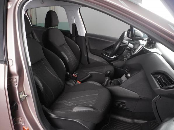 Peugeot 208 I с пробегом 2013 года, цена 772 000 рублей, 75985 км, хэтчбек, Автокод Объявления