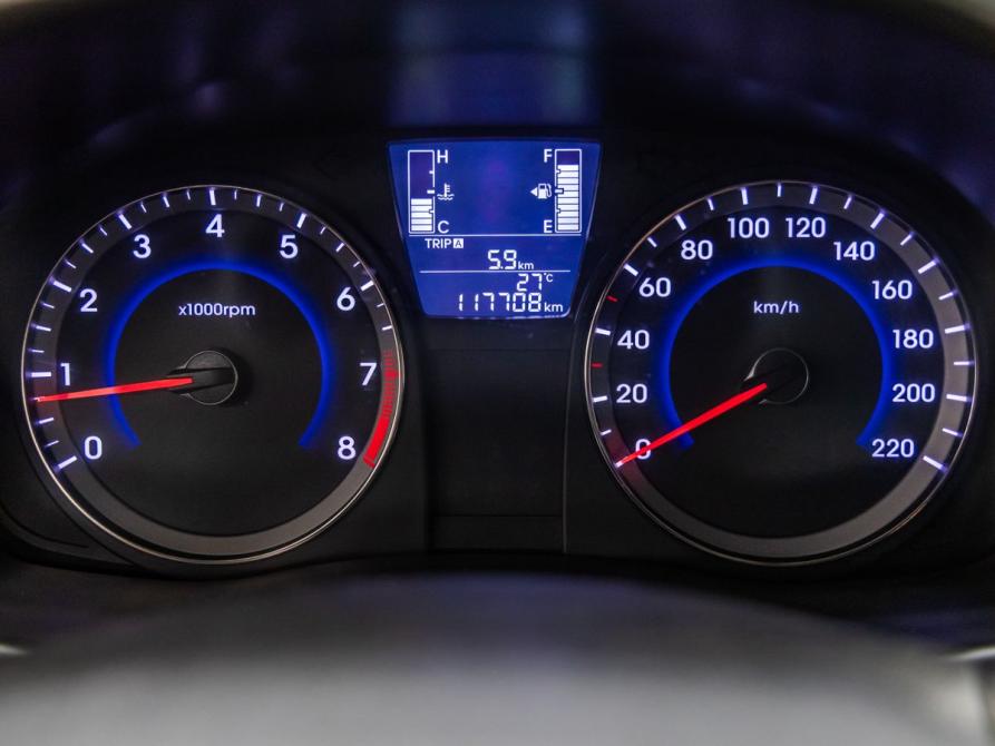 Hyundai Solaris I Рестайлинг Волгоград  - изображение 9