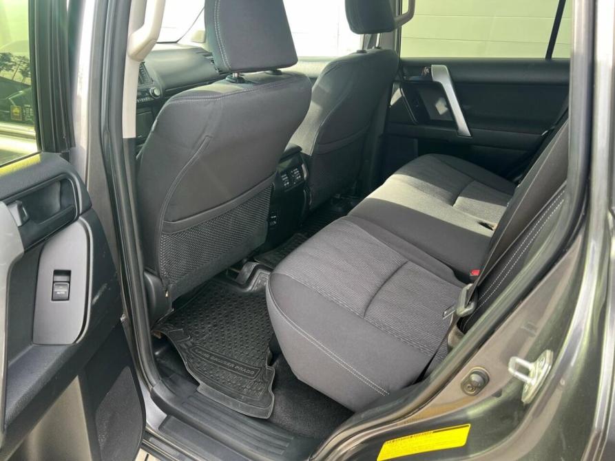 Toyota Land Cruiser Prado 150 Series Рестайлинг 1 Екатеринбург  - изображение 14