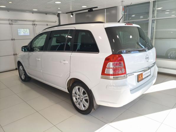 Opel Zafira B Рестайлинг с пробегом 2011 года, цена 610 000 рублей, 187000 км, компактвэн, Автокод Объявления