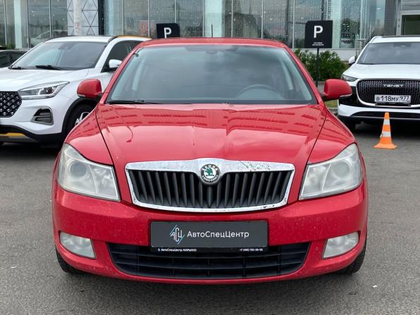 Skoda Octavia II (A5) Рестайлинг с пробегом 2012 года, цена 590 000 рублей, 283700 км, лифтбек, Автокод Объявления