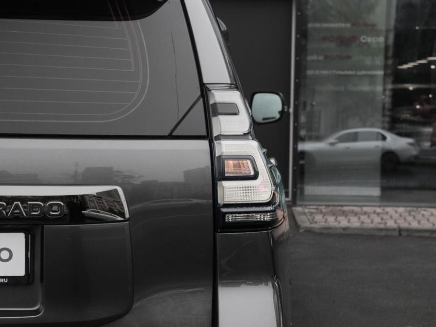 Toyota Land Cruiser Prado 150 Series Рестайлинг 3 Москва  - изображение 9