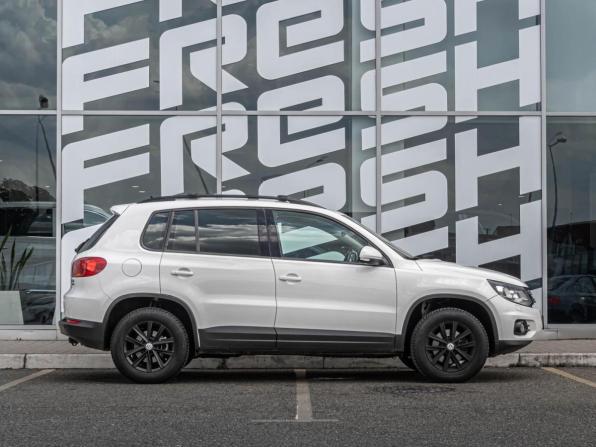 Volkswagen Tiguan I Рестайлинг с пробегом 2013 года, цена 1 020 000 рублей, 176137 км, внедорожник, Автокод Объявления