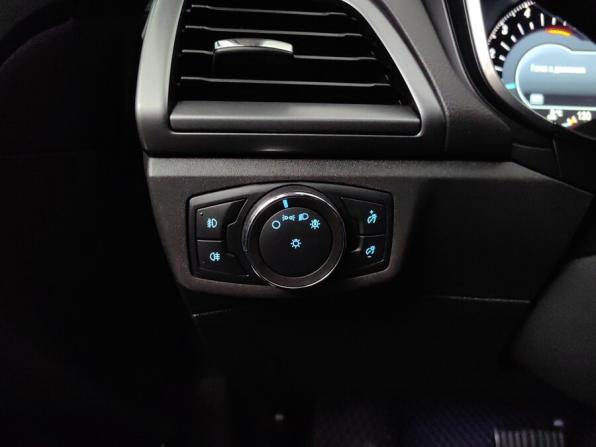 Ford Mondeo V с пробегом 2018 года, цена 1 449 000 рублей, 274000 км, универсал, Автокод Объявления