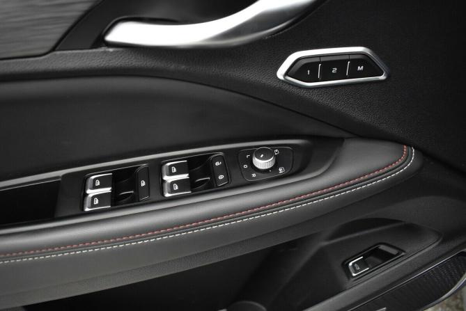 Geely Tugella I Рестайлинг с пробегом 2023 года, цена 2 920 000 рублей, 32623 км, внедорожник, Автокод Объявления