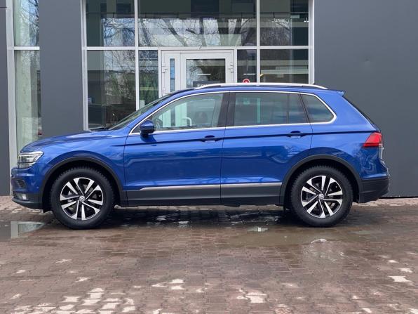 Volkswagen Tiguan II с пробегом 2019 года, цена 2 369 000 рублей, 99517 км, внедорожник, Автокод Объявления