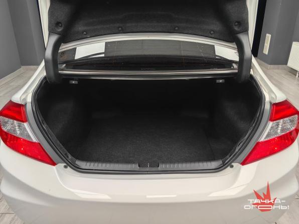 Honda Civic IX с пробегом 2012 года, цена 1 018 000 рублей, 155000 км, седан, Автокод Объявления