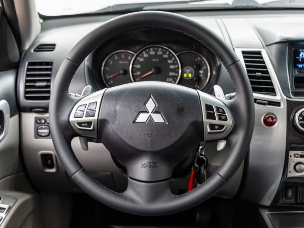 Mitsubishi Pajero Sport II с пробегом 2011 года, цена 1 898 000 рублей, 159704 км, внедорожник, Автокод Объявления