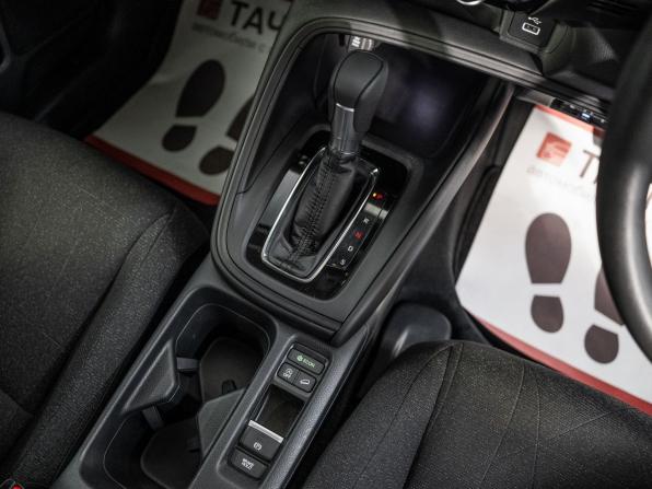 Honda Vezel II с пробегом 2021 года, цена 2 299 500 рублей, 22830 км, внедорожник, Автокод Объявления