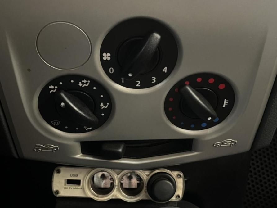 Renault Logan I Курск  - изображение 12