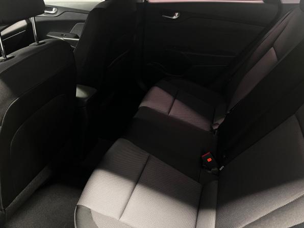 Hyundai Solaris II с пробегом 2018 года, цена 1 170 000 рублей, 148062 км, седан, Автокод Объявления