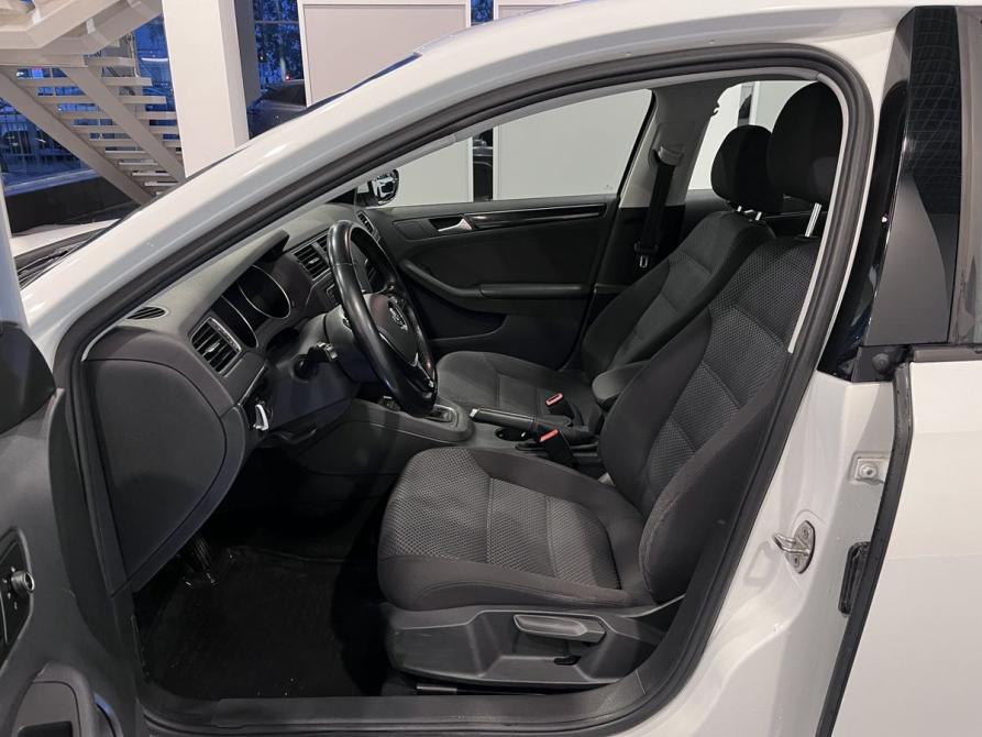 Volkswagen Jetta VI Рестайлинг Чебоксары  - изображение 16