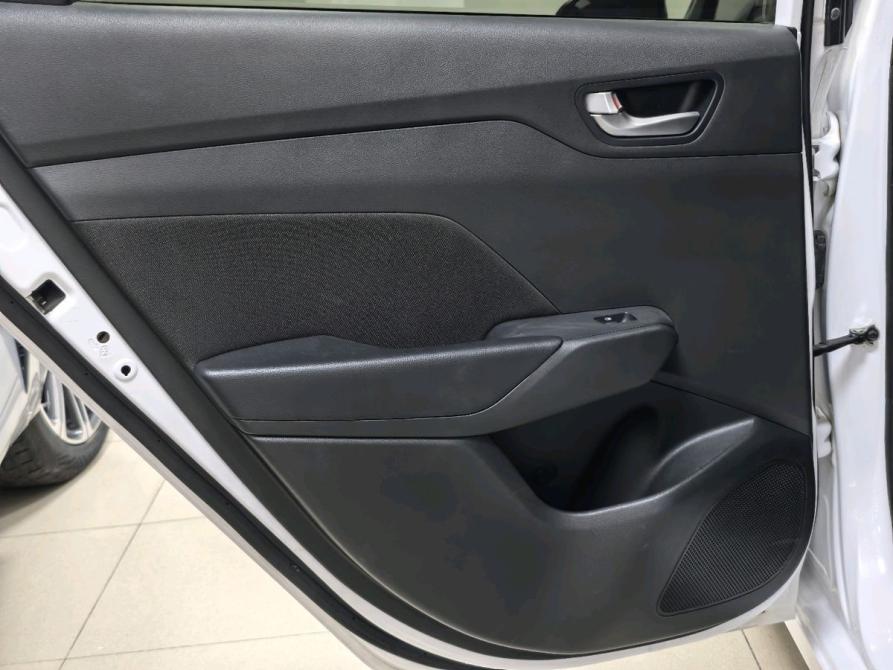 Hyundai Solaris II Рестайлинг Краснодар  - изображение 18