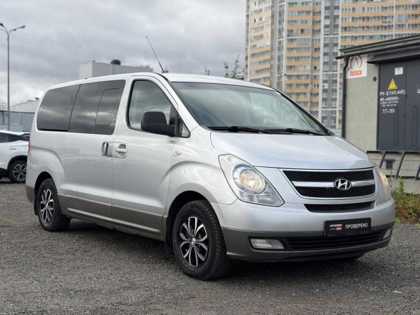 Hyundai H-1 II с пробегом 2008 года, цена 895 000 рублей, 454000 км, минивэн, Автокод Объявления