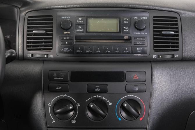 Toyota Corolla IX (E120 E130) Рестайлинг с пробегом 2005 года, цена 549 000 рублей, 273000 км, хэтчбек, Автокод Объявления