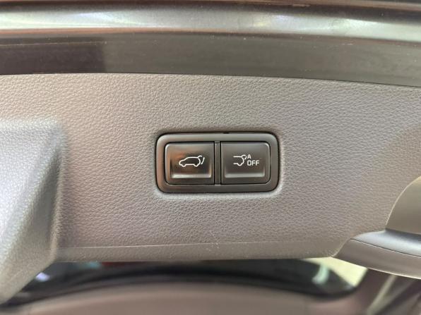 Kia Carnival IV с пробегом 2022 года, цена 3 799 000 рублей, 102000 км, минивэн, Автокод Объявления