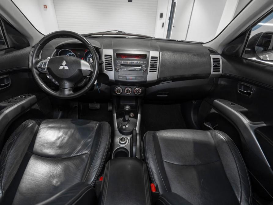 Mitsubishi Outlander II Рестайлинг Москва  - изображение 8