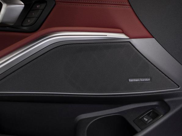 BMW 3 серии VII (G2x) Рестайлинг 2 с пробегом 2025 года, цена 6 000 000 рублей, 12246 км, седан, Автокод Объявления