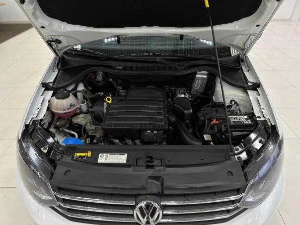 Volkswagen Polo V Рестайлинг с пробегом 2019 года, цена 1 390 000 рублей, 87974 км, седан, Автокод Объявления