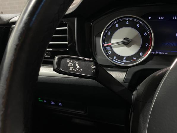 Volkswagen Touareg III с пробегом 2019 года, цена 3 350 000 рублей, 147531 км, внедорожник, Автокод Объявления