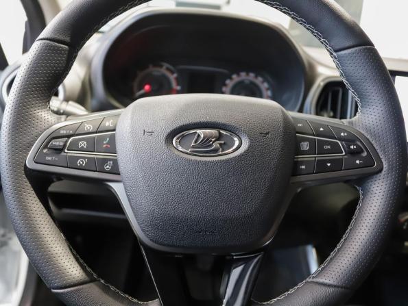 Новый Lada (ВАЗ) Iskra 2025 года, цена 1 462 000 рублей, седан, Автокод Объявления